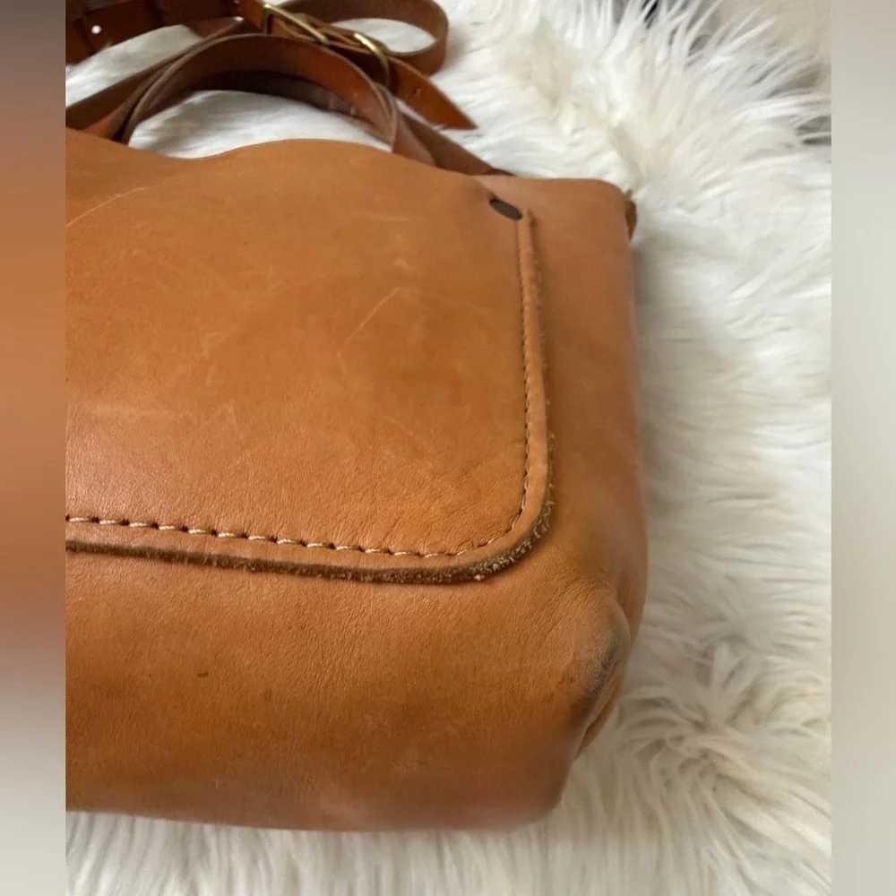 Elegant Brown Leather Tote Bag